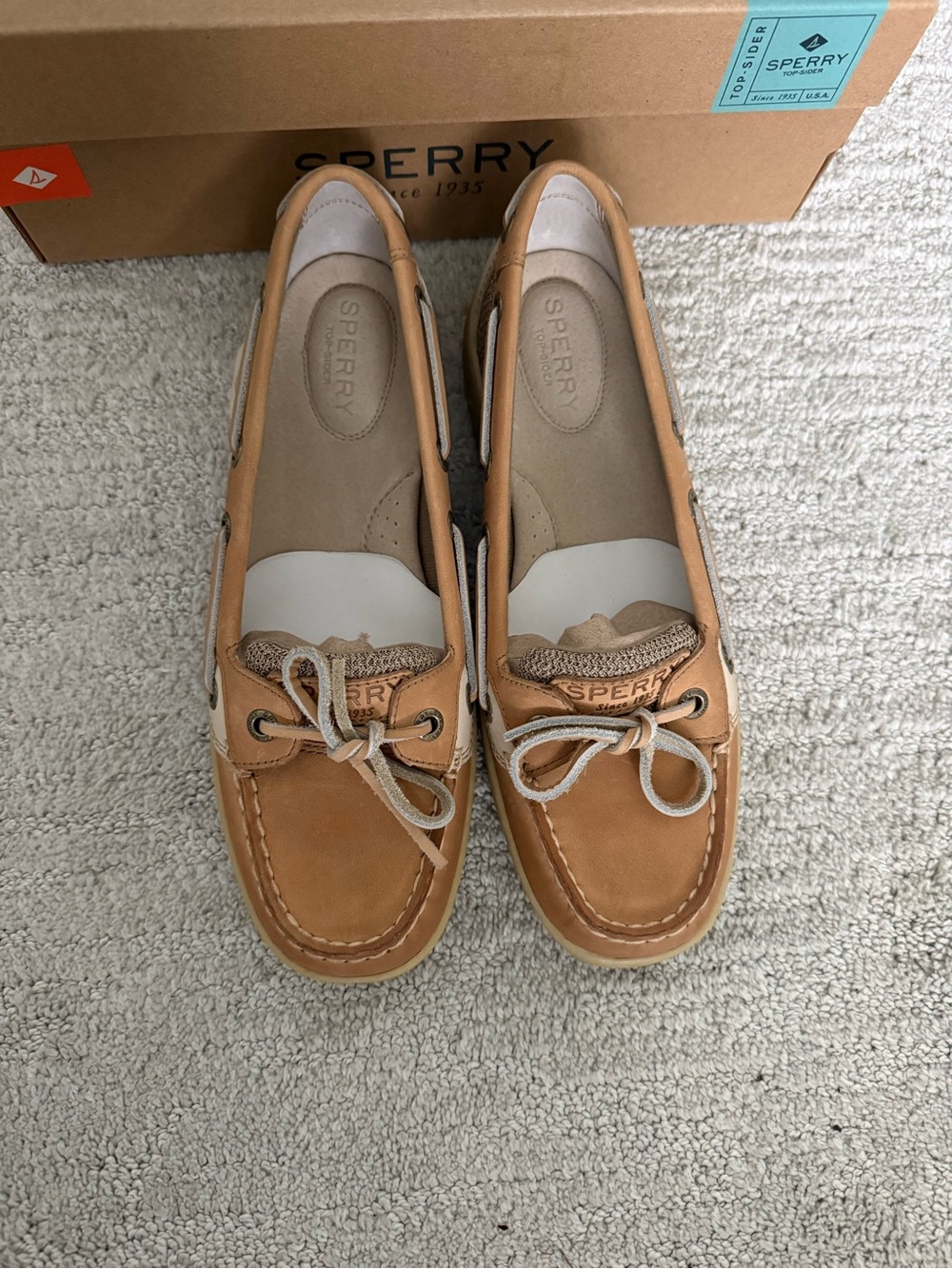 Sperry Angelfish Linen/Oat Women’s Tan Leather Moccasin Boat Shoes 7.5